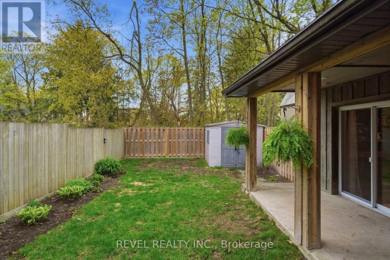 52 CAMBRIDGE STREET N, Kawartha Lakes (Lindsay), Ontario, K9V4C7