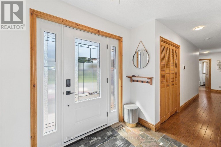 49 GRANDVIEW DRIVE, Kawartha Lakes (Emily), Ontario, K0L2W0