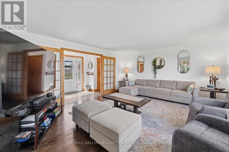 49 GRANDVIEW DRIVE, Kawartha Lakes (Emily), Ontario, K0L2W0