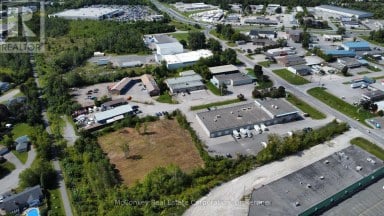 625 QUEENSWAY COURT Peterborough (Otonabee Ward 1) Ontario photo 7