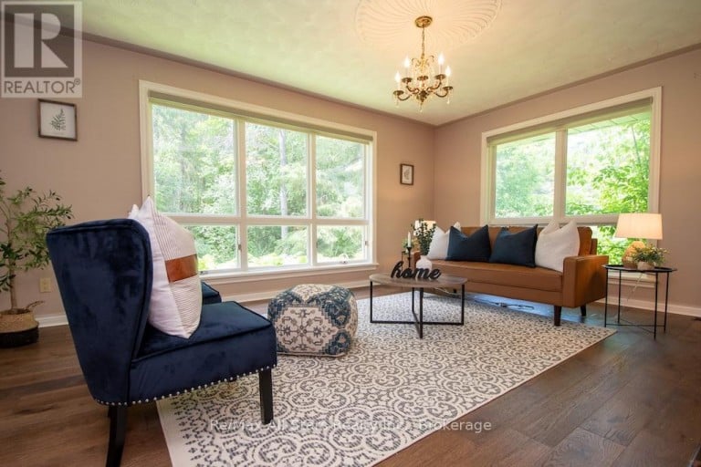 32 FOREST DRIVE, Kawartha Lakes (Manvers), Ontario, L0A1A0