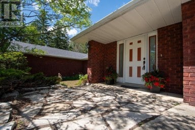 32 FOREST DRIVE Kawartha Lakes (Manvers) Ontario photo 3