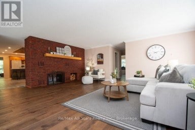 32 FOREST DRIVE Kawartha Lakes (Manvers) Ontario photo 8
