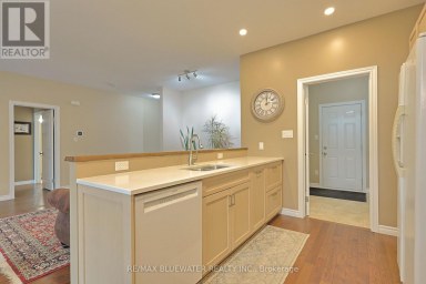 13 OAKWOOD LINKS LANE South Huron (Stephen) Ontario photo 18