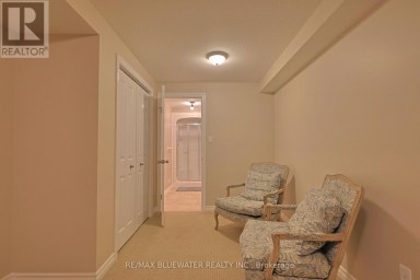 13 OAKWOOD LINKS LANE South Huron (Stephen) Ontario photo 40