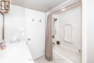 303 - 500 TOLEDO STREET Thunder Bay (Shuniah) Ontario photo 6
