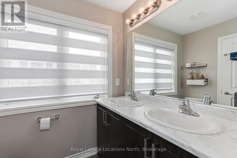 16 GREAVES AVENUE, Collingwood, Ontario, L9Y0Z5