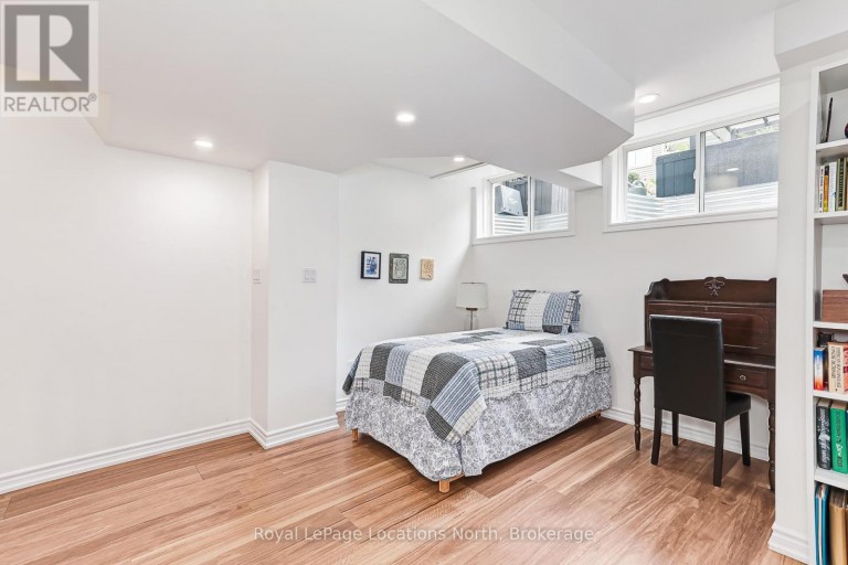 16 GREAVES AVENUE, Collingwood, Ontario, L9Y0Z5
