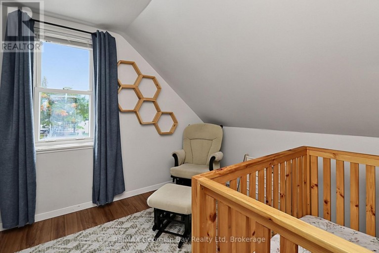 154 ROBERT STREET W, Penetanguishene, Ontario, L9M1P8