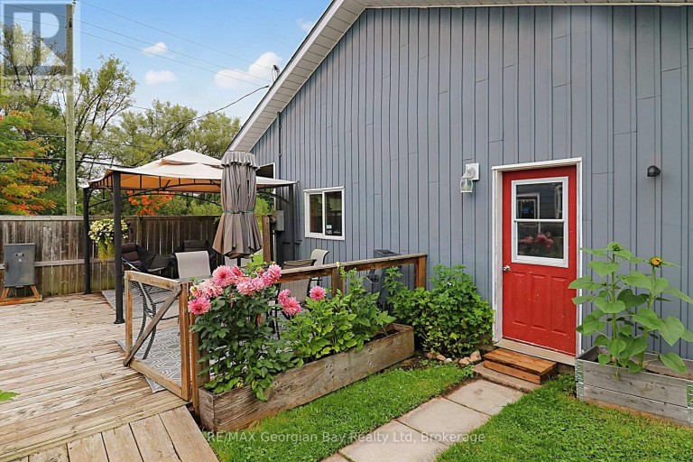 154 ROBERT STREET W, Penetanguishene, Ontario, L9M1P8