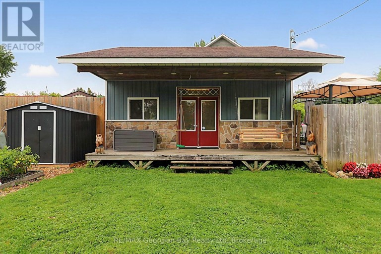 154 ROBERT STREET W, Penetanguishene, Ontario, L9M1P8
