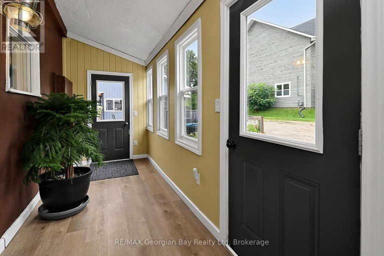 154 ROBERT STREET W, Penetanguishene, Ontario, L9M1P8