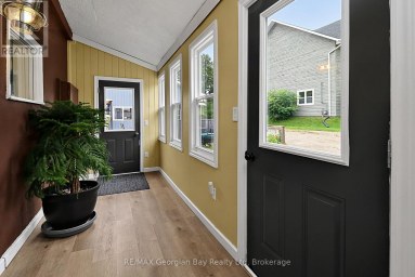 154 ROBERT STREET W Penetanguishene Ontario photo 5