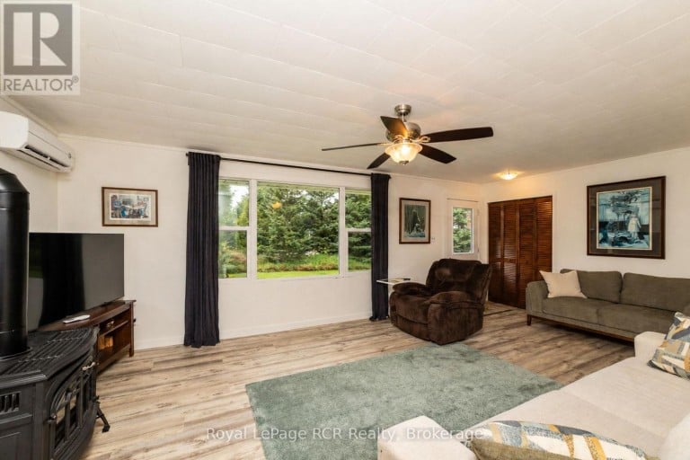 046285 OLD MAIL ROAD, Meaford, Ontario, N4L1W7