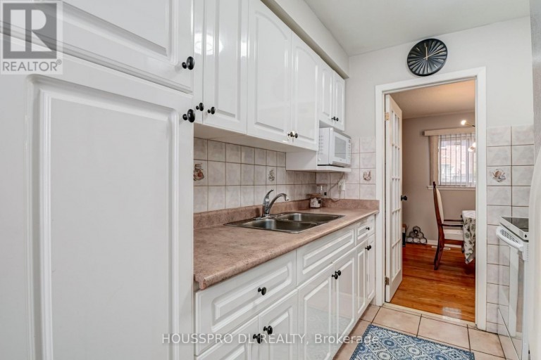 145 - 10 BOWMAN WAY, Markham (Aileen-Willowbrook), Ontario, L3T4Z7