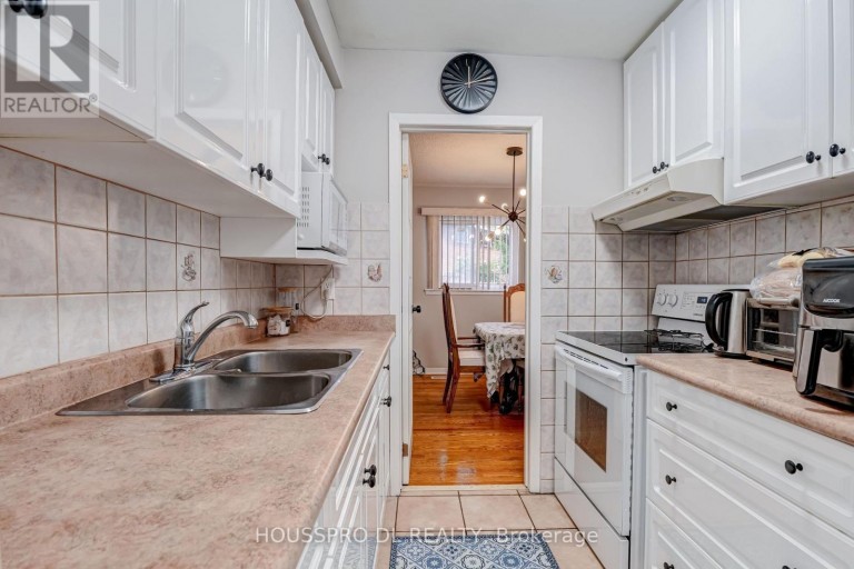 145 - 10 BOWMAN WAY, Markham (Aileen-Willowbrook), Ontario, L3T4Z7