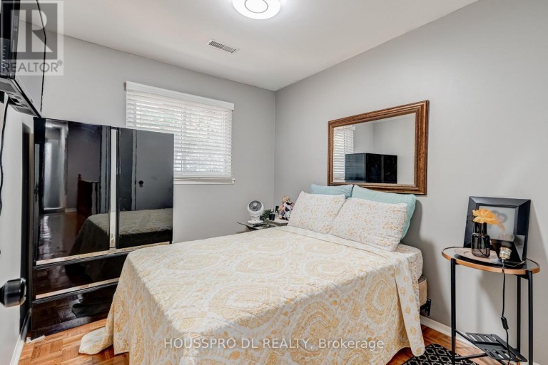 145 - 10 BOWMAN WAY, Markham (Aileen-Willowbrook), Ontario, L3T4Z7