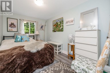 1221 RIVER ROAD E Wasaga Beach Ontario photo 17