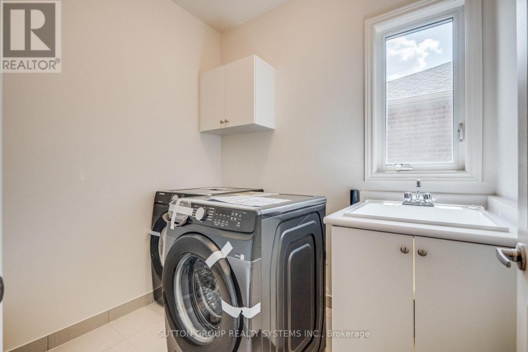 59 HAGER CREK TERRACE, Hamilton (Waterdown), Ontario, L8B1Z3