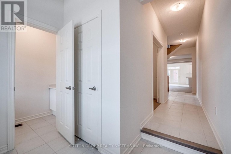 59 HAGER CREK TERRACE, Hamilton (Waterdown), Ontario, L8B1Z3
