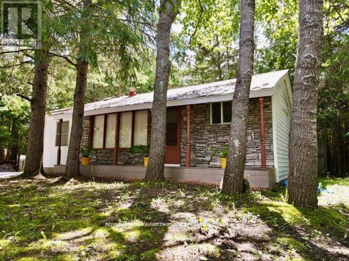81 MCGUIRE BEACH ROAD, Kawartha Lakes (Carden), Ontario, K0M2B0