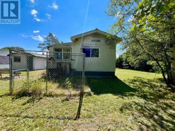 1053 SEVENTH LANE Minden Hills (Minden) Ontario photo 14