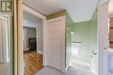 27 EDWIN STREET E Meaford Ontario photo 13