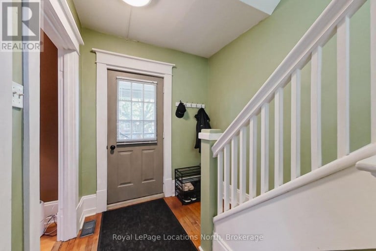 27 EDWIN STREET E, Meaford, Ontario, N4L1C4