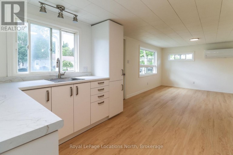 253 THOMPSON STREET, Meaford, Ontario, N4L1M3