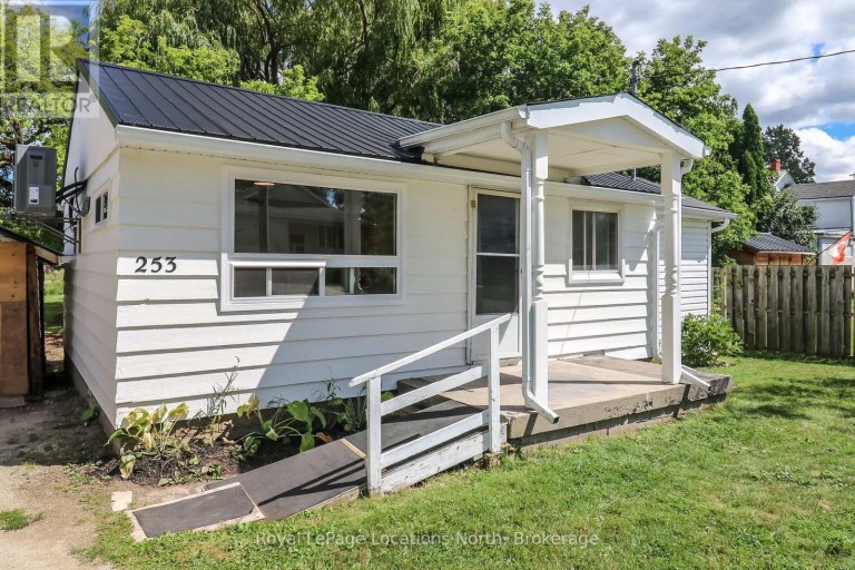 253 THOMPSON STREET, Meaford, Ontario, N4L1M3