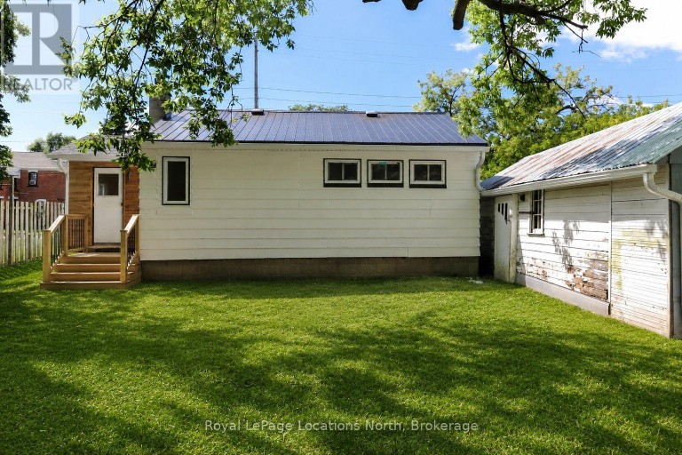 253 THOMPSON STREET, Meaford, Ontario, N4L1M3