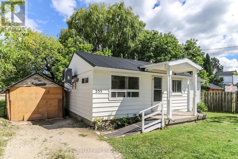 253 THOMPSON STREET, Meaford, Ontario, N4L1M3
