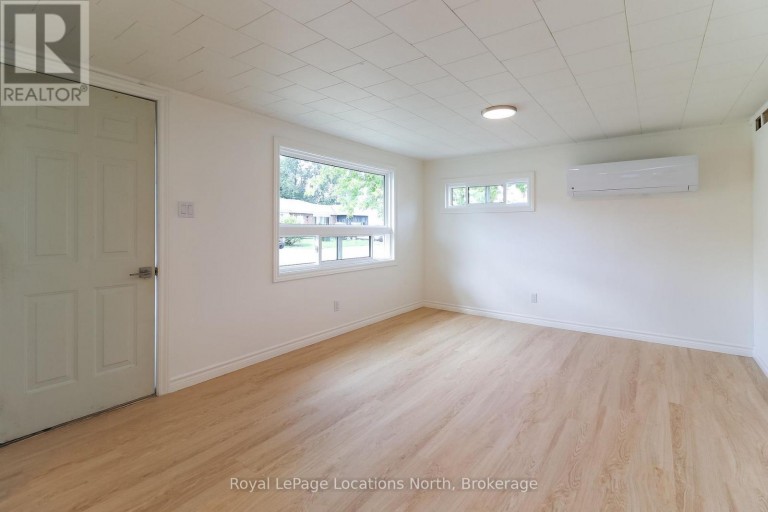 253 THOMPSON STREET, Meaford, Ontario, N4L1M3