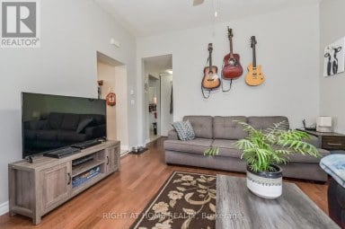213 MAIN STREET E Minto Ontario photo 18