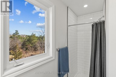12 COLDBROOK DRIVE Cavan Monaghan (Millbrook Village) Ontario photo 17