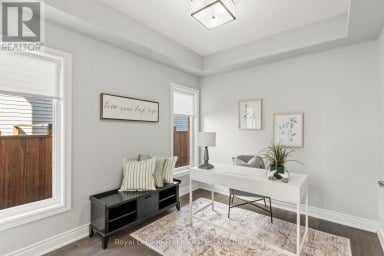 12 COLDBROOK DRIVE Cavan Monaghan (Millbrook Village) Ontario photo 4