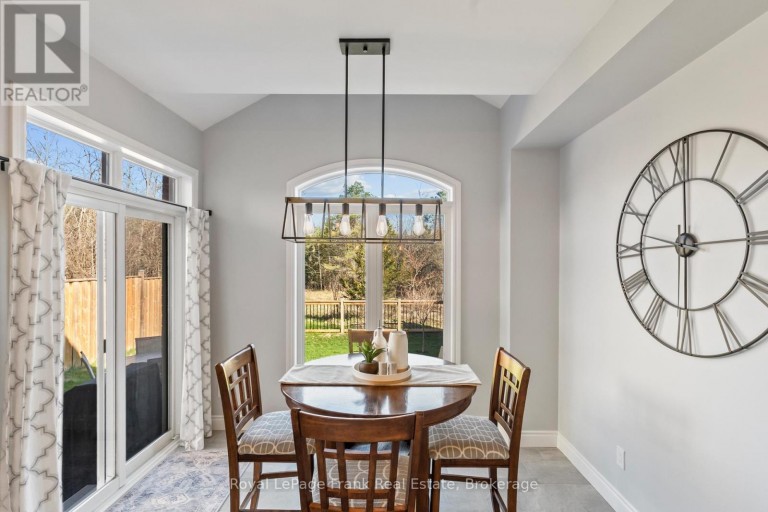 12 COLDBROOK DRIVE, Cavan Monaghan (Millbrook Village), Ontario, L0A1G0