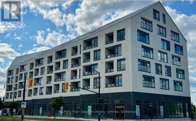 226 - 31 HURON STREET, Collingwood, Ontario, L9Y0E8