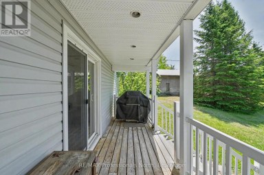 3186 COUNTY ROAD 121 ROAD Trent Lakes Ontario photo 8