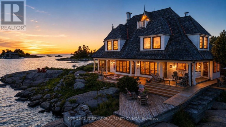 1 A307 ISLAND, The Archipelago (Archipelago North), Ontario, P0G1K0