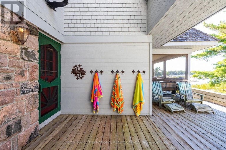 1 A307 ISLAND, The Archipelago (Archipelago North), Ontario, P0G1K0