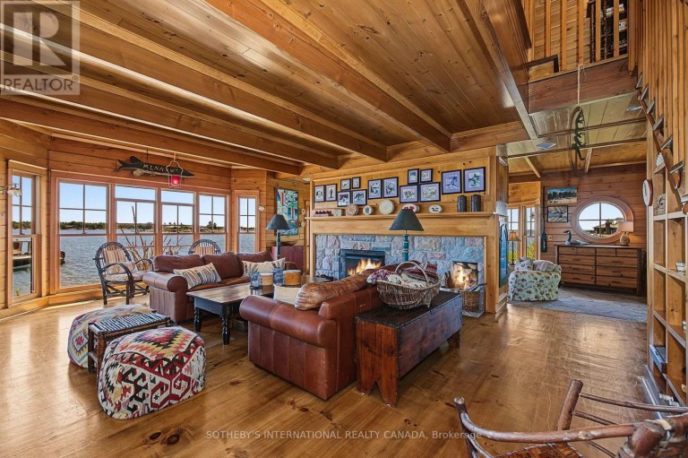 1 A307 ISLAND, The Archipelago (Archipelago North), Ontario, P0G1K0