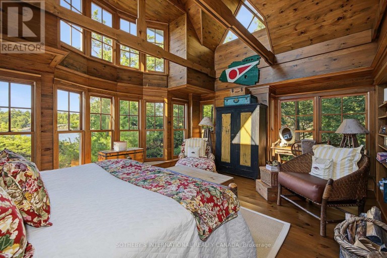1 A307 ISLAND, The Archipelago (Archipelago North), Ontario, P0G1K0