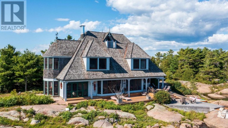 1 A307 ISLAND, The Archipelago (Archipelago North), Ontario, P0G1K0