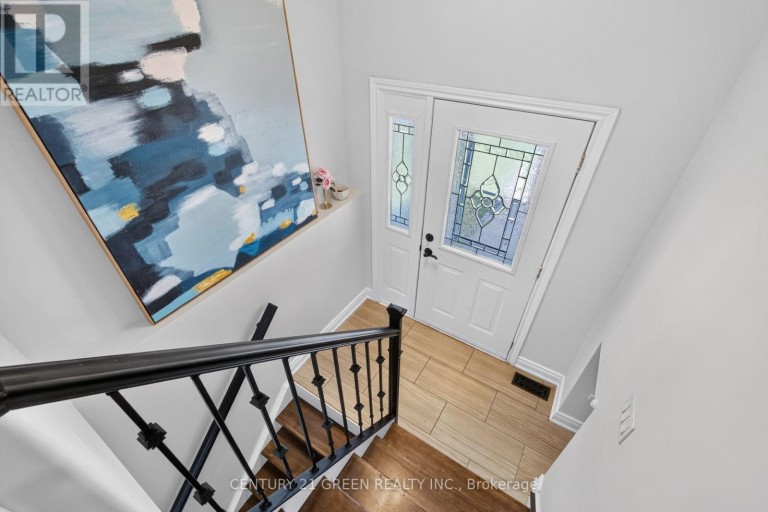 22 QUAKER CRESCENT, Hamilton (Quinndale), Ontario, L8W1H5