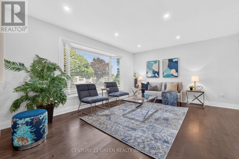 22 QUAKER CRESCENT, Hamilton (Quinndale), Ontario, L8W1H5