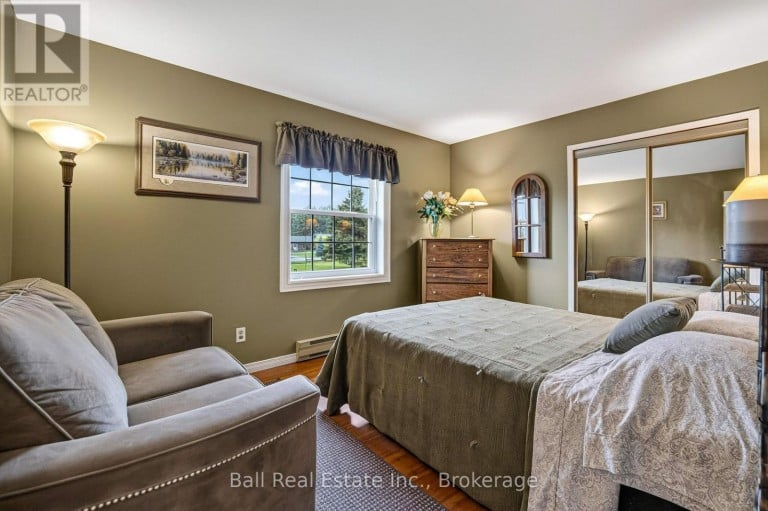92 CRICKET HOLLOW ROAD, Kawartha Lakes (Mariposa), Ontario, K0M2C0