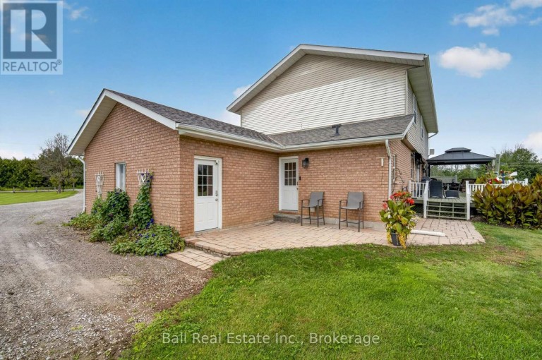 92 CRICKET HOLLOW ROAD, Kawartha Lakes (Mariposa), Ontario, K0M2C0