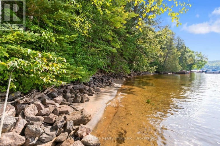 1010 BADGER LANE, Dysart et al (Harburn), Ontario, K0M1S0
