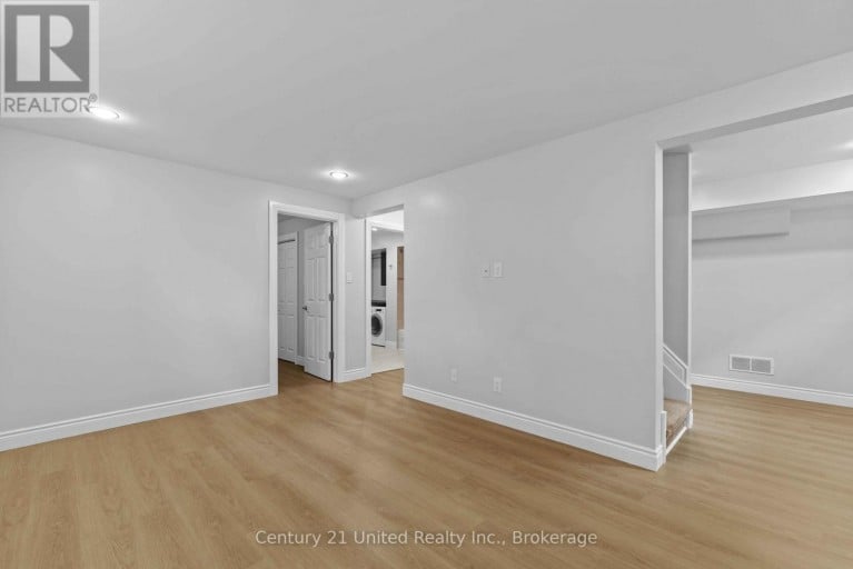 223 ANTRIM STREET, Peterborough (Town Ward 3), Ontario, K9H3G5